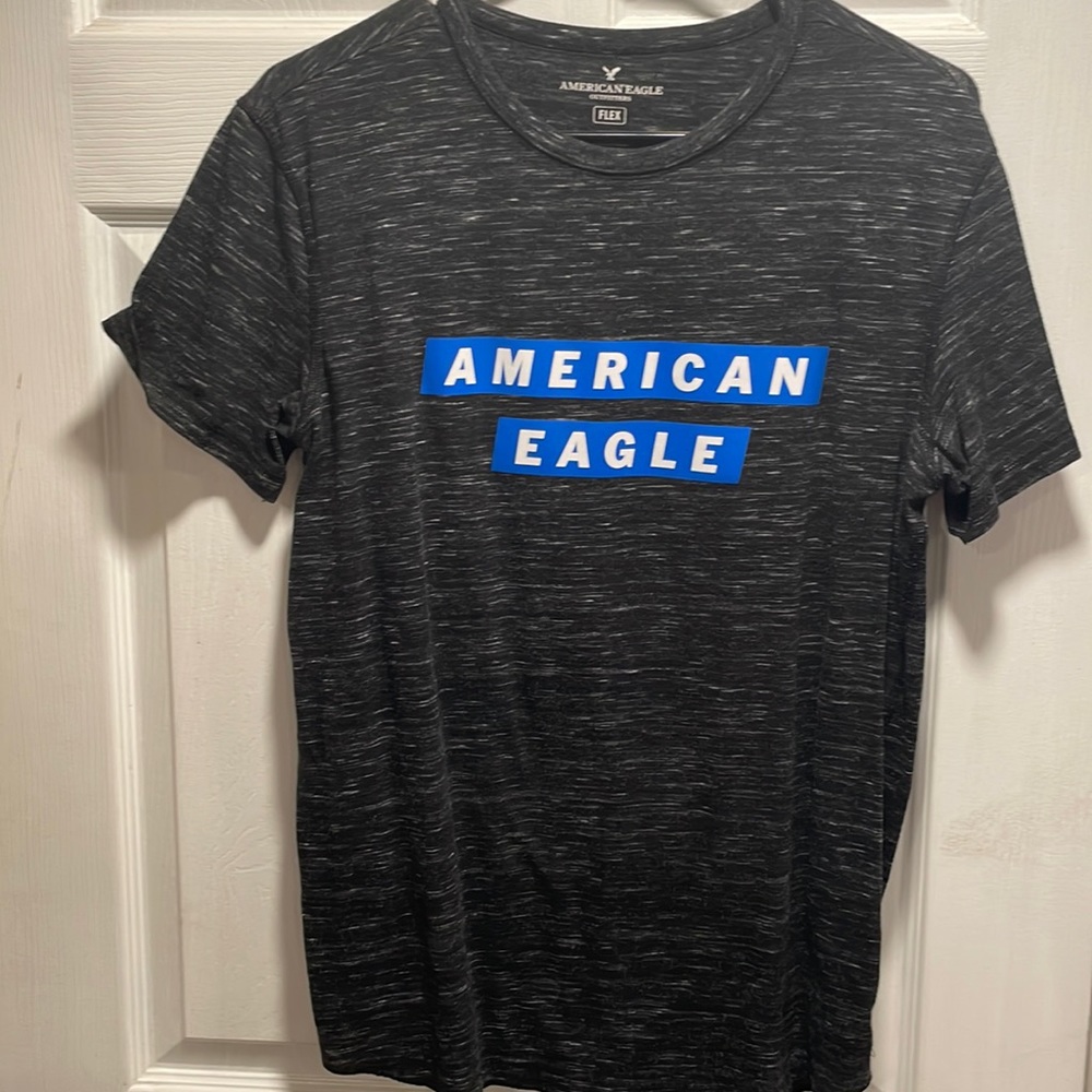 American eagle T-shirt